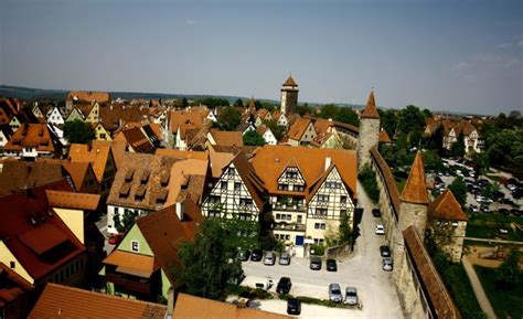 Rothenburg ob der Daur- One of the best preserved medieval towns in ...