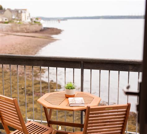 The Shores Apartment - Dog Friendly Stays in Pembrokeshire | Tŷ Hotels