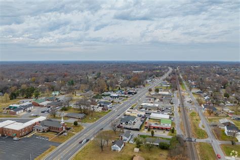 Greenbrier, TN City Guide | About Living in Greenbrier - Homes.com