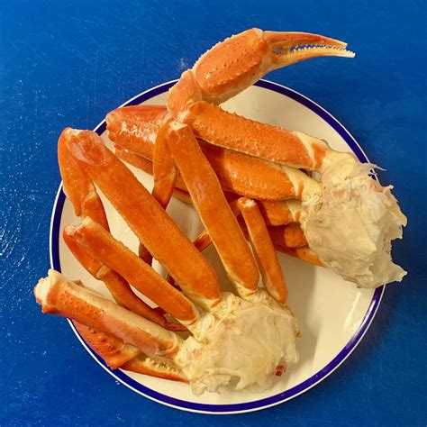 Cooked Snow Crab Clusters (shell on) | Eat More Fish | Nationwide Delivery