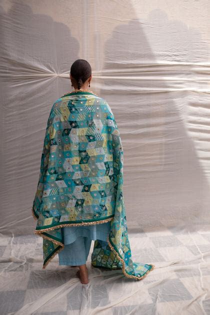 Buy Upcycled Patchwork Dupatta | Hand Embroidered Dupatta – Priyanka Raajiv