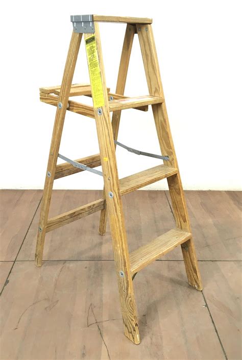 Lot - Keller 4 Ft. Wood A-Frame Ladder