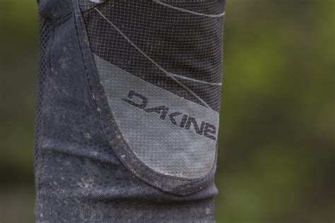 Review: Dakine Slayer Knee Pads - Winner Best All-Round | Singletrack ...