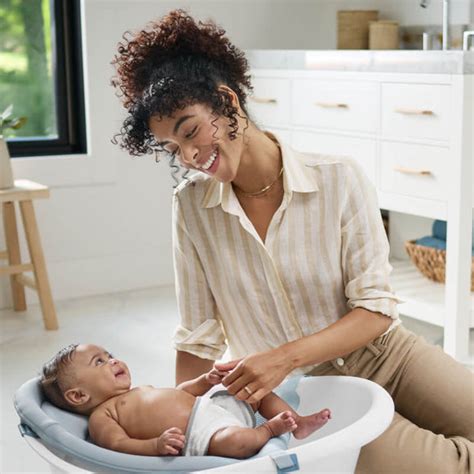 Skip Hop Wave 4 in 1 Bath Tub - White – The Moms Darling Baby Shop