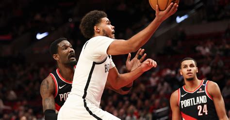 Cam Johnson regresa de lesión de tobillo y anota 24 puntos en triunfo ...