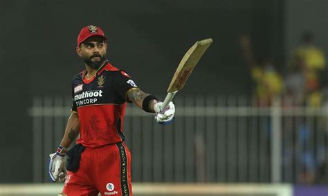 Virat Kohli becomes the first Indian to score 10,000 t20 runs