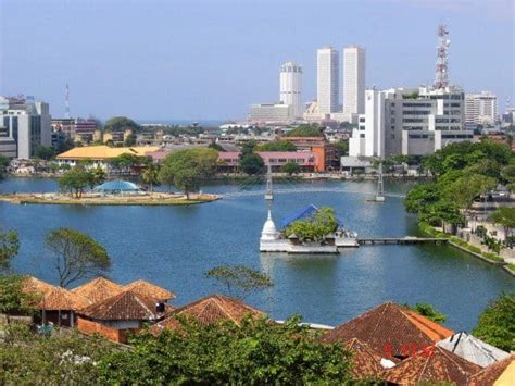 Top 12 Things to Do at Beira Lake in Colombo, Sri Lanka
