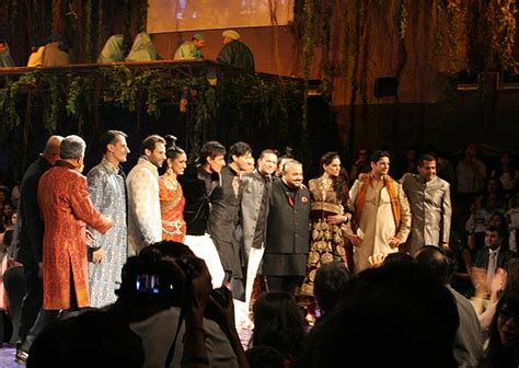 IMAGES: Breathtaking bridalwear from JJ Valaya! - Rediff Getahead