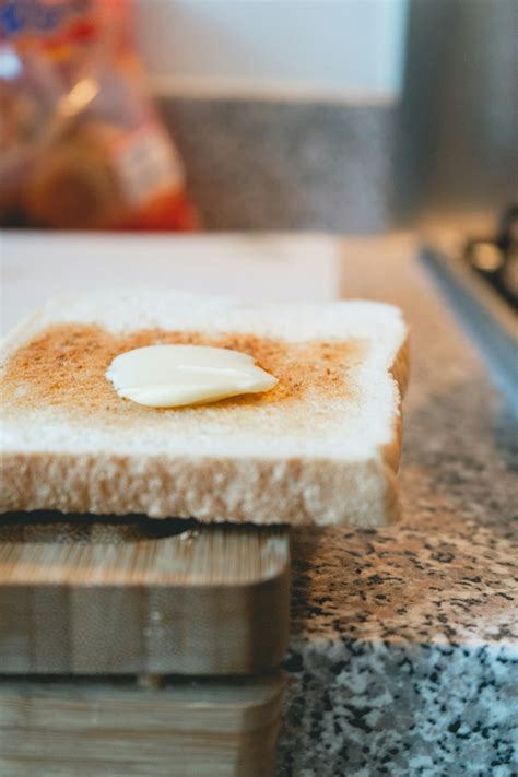 How to Get Rid of Burned Toast Smell in Kitchen: Quick & Easy Tips - My ...