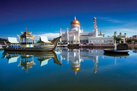 Pin by Nghi Tấn on Quick saves | Brunei travel, Brunei, Bandar seri begawan
