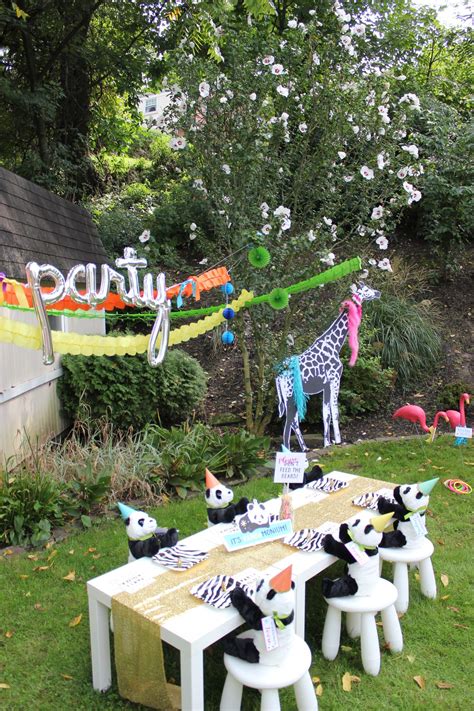 Party Animal Birthday Party Ideas | Photo 2 of 61 | Catch My Party