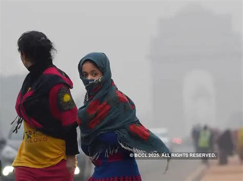 J&K, Ladakh dip to minus 27.2 degree Celsius - Delhi records coldest ...