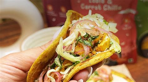 Paneer Shawarma Vegetarian Breakfast and a Perfect Snack! – Gladful