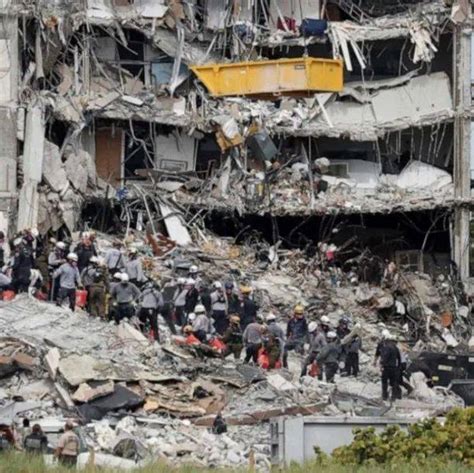 美国一6层公寓楼坍塌 居民:妻子被困 生死不明 -6parkbbs.com