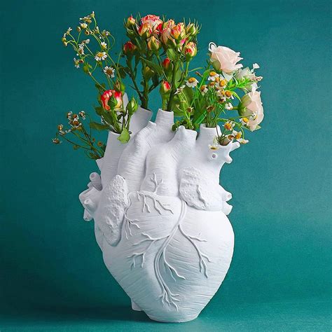 Amazon.com: Aprjv Vase Flower Vases Heart Shaped Decor Resin Flower Pot Modern Unique Nordic Art ...