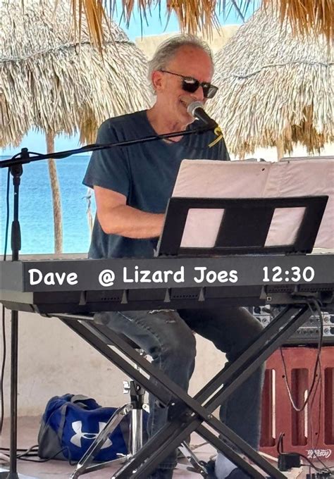 Lizard Joes Yucatexa Sandi Guy Beach Brunch presents Dave Bloom! Mon ...
