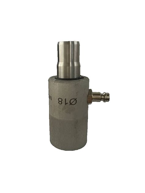 Tool for filling shock absorbers with gas through a 18 mm rod MS20109 ...