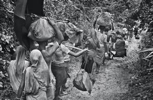 Witnessing the Bangladesh War of 1971 Through Raghu Rai's Camera
