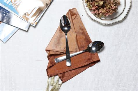 Impress Serving Oval Set – stylivingindia