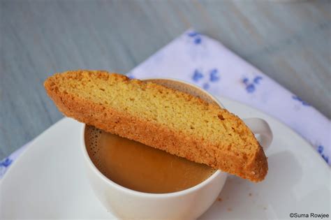 Cakes & More: Cinnamon Cornmeal Biscotti
