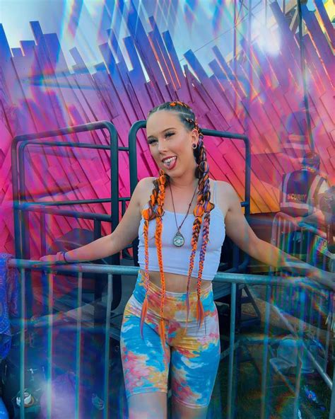 24 Cool EDM Festival Outfit Ideas with Styling Tips – Outfit Trends