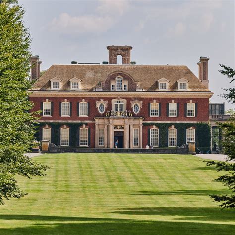 Old Westbury, New York: An Exclusive Enclave With Lavish Mansions and ...