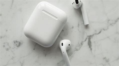 AirPods Pro 3 Get First Big Price Drop; Apple’s Best Earbuds Now ...