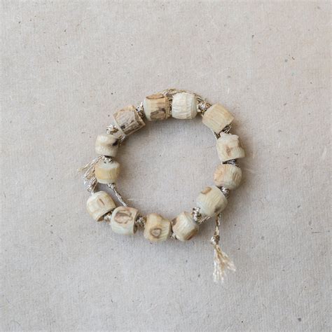 Tulsi Bead Rakhi – akiiko