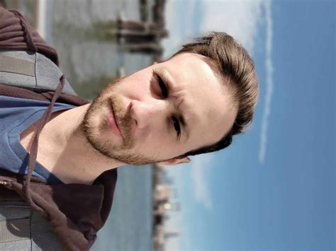 Razer Gaming Phone 的图像结果