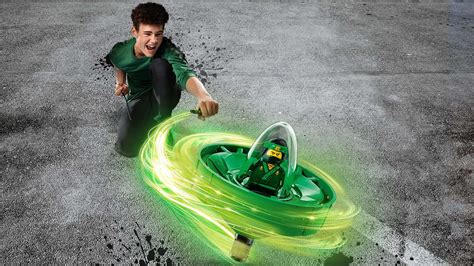 Lloyd - Spinjitzu Master - Videos - LEGO.com for kids