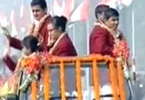 Watch: Bravery award winners at R-Day parade | Page 129336 | The Times ...