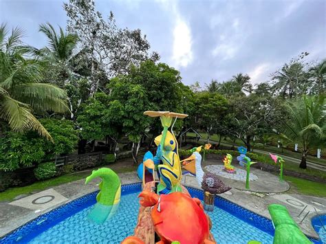 GUIMARAS MOUNTAIN RESORT (Buenavista) - Villa Reviews & Photos ...