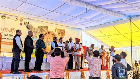 Press Release: Press Information Bureau