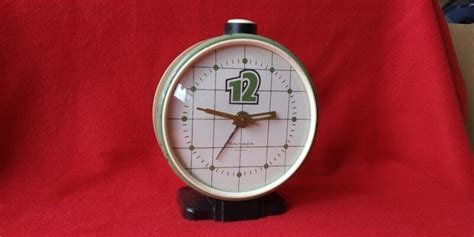 Будильники и настольные часы СССР / Назад в СССР / Back in USSR