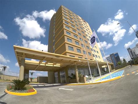HAMPTON INN & SUITES BY HILTON PUEBLA (San Andres Cholula) - Hotel ...