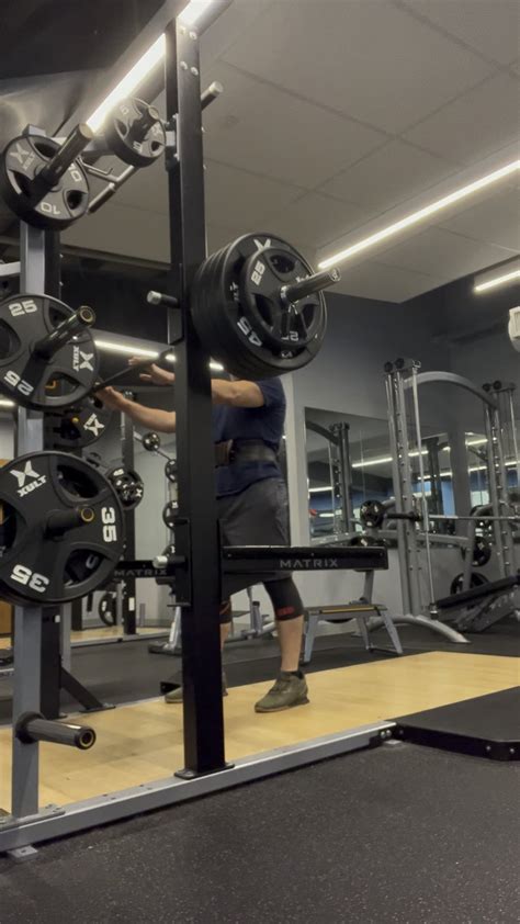 A small PR is still a PR right? Squat 455 lbs/206 kg @200 lbs/90 kg ...