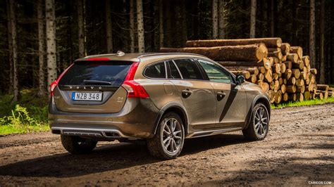 Volvo V60 Cross Country | 2016MY | Rear