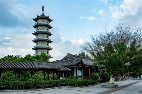 浙江温州苍南灵溪人民公园（灵溪公园山），有一座塔叫灵山塔,旅游,景点讲说,好看视频