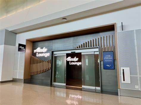 Inside the New Alaska Airlines Lounge at SFO - NerdWallet