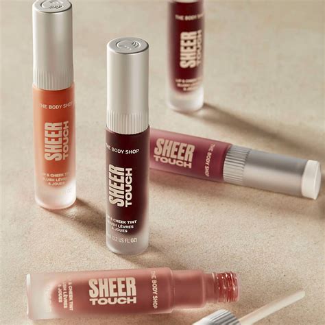 Diwali Makeup Trends: Makeup Tips For A Dazzling Diwali Look