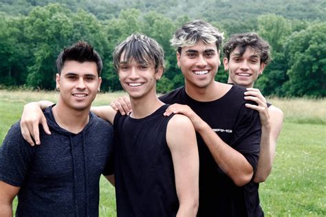 Download Dobre Brothers Happy Faces Wallpaper | Wallpapers.com