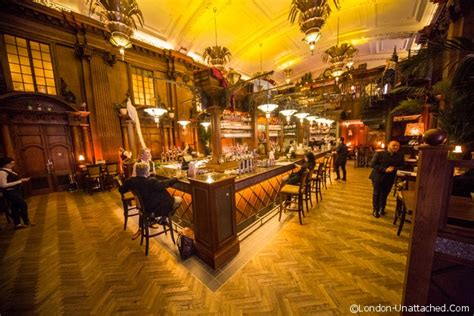 Trading House Definition - India Dictionary