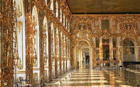 Dive into the world of baroque architecture with us