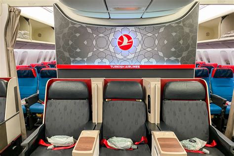Turkish Airlines Economy Class 777
