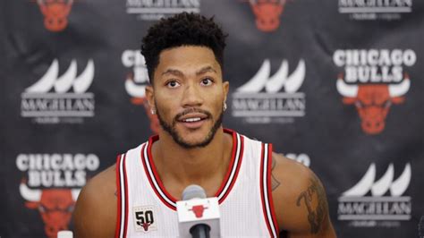 ¡Un histórico! Chicago Bulls retira el dorsal 1 de Derrick Rose ...