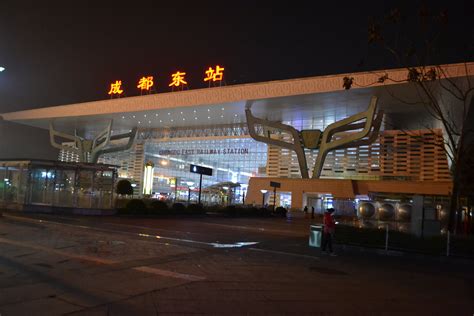 中国“最方便”的火车站，可直达所有省会城市，根本不用再建高铁_腾讯新闻