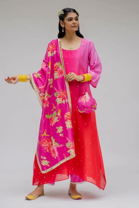 Buy Pink Chanderi Silk Cotton Lining Shantoon Sequins Scoop Embroidered ...