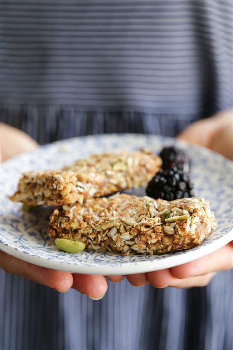 Homemade Protein Granola Bars - Live Simply