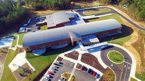 Beaverdam Elementary School – Michael Graves