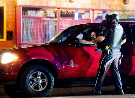 Politician with Police Office 的图像结果